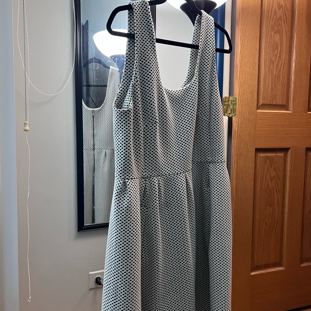 Banana Republic dress WITH POCKETS!